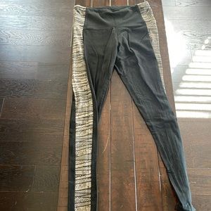 Victoria’s Secret sport leggings with lace up the side